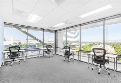 Exterior view of 15233 Ventura Blvd, Suite 500