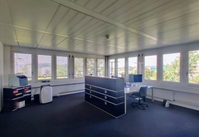 Executive offices to rent in Evanston