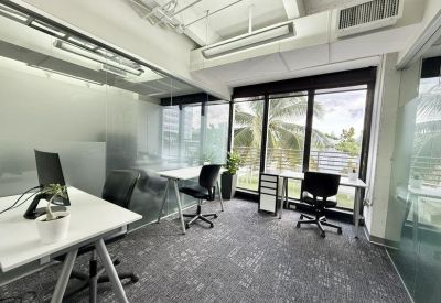 Executive office centres in central Miami Beach