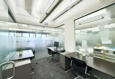 Exterior view of 1680 Michigan Avenue, suite 700