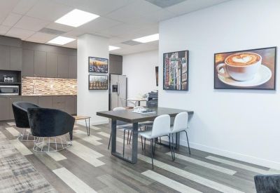 Office accomodation in Huntington Beach