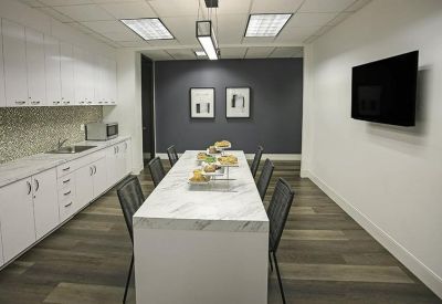Office accomodations in central Cerritos