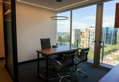 Offices at 2-25, 12 Calle, Conjunto AVIA, torre 2 nivel 15 oficina 1501