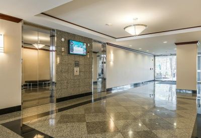 Exterior view of 2302 Parklake Drive