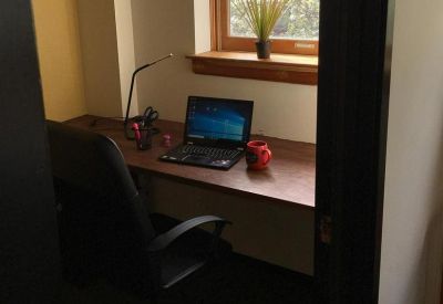 Serviced office to lease in Bremerton