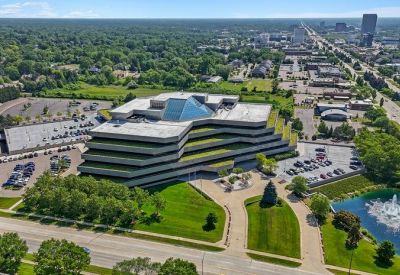 Exterior view of the tiered office building at 2600 W Big Beaver Rd., Ste. 500.