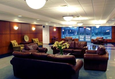 Executive office centres to rent in Novi