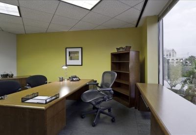 Offices at 3001 North Rocky Point Drive East, Suite 200