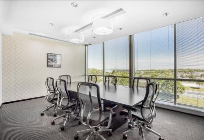 Exterior view of 3333 Warrenville Road, Suite 200