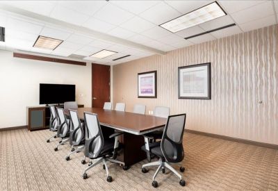 Executive office centres to let in Charlotte (North Carolina)
