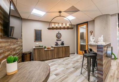 Serviced office centre to rent in Tampa