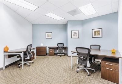 Serviced offices in central Hollywood (FL)