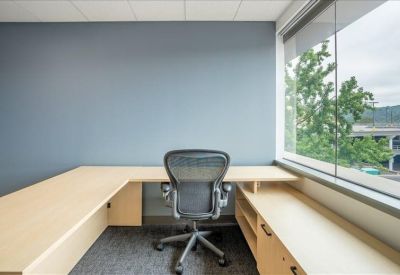 Serviced office to let in San Rafael
