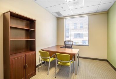 435 Nichols Road, Suite 200 office accomodations