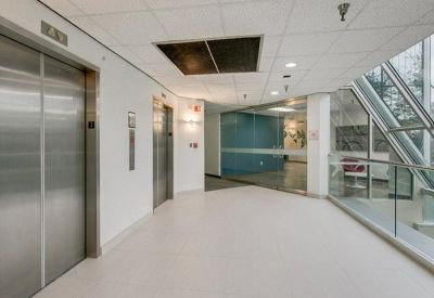 Executive offices to lease in Irving