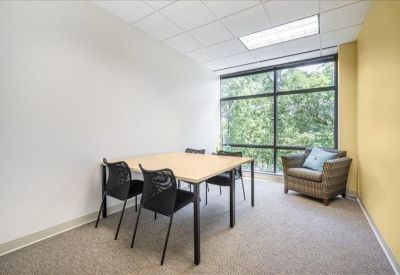 Office suite to rent in Glen Allen