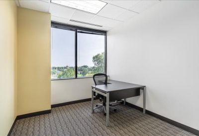 Executive offices to hire in Edina