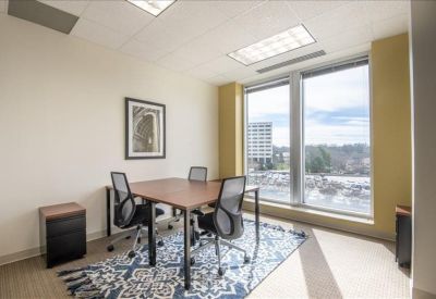 Exterior view of 5960 Fairview Road, Suites 300 & 400