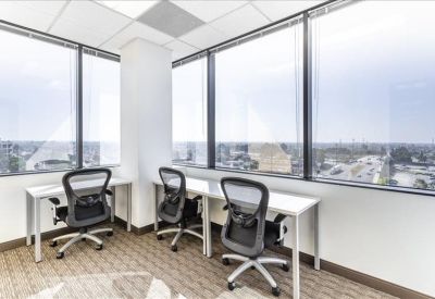 6 Centerpointe Drive, Suite 700 office suites