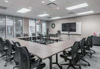 600 Boulevard South SouthWest, Suite 104