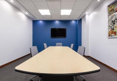 Executive suite to rent in Sandy