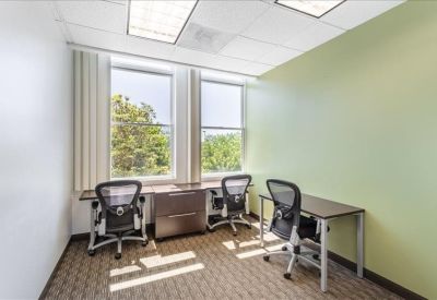 Offices at 999 Corporate Drive, Suite100