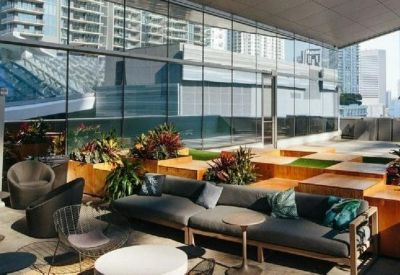 Office accomodations to rent in Miami