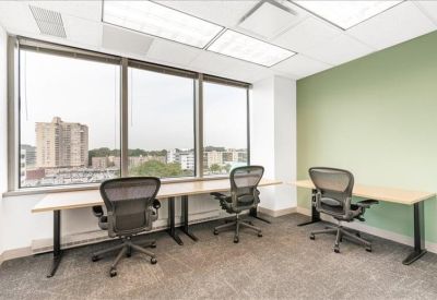 Fort Lee executive suite