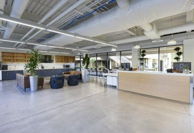 Executive suites in central Newport Beach