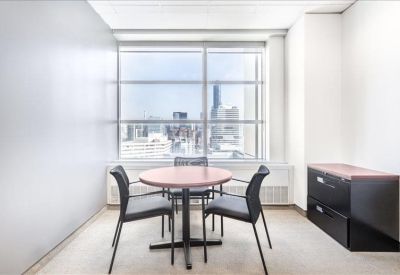 Offices at 401 Bay Street, 16th Floor