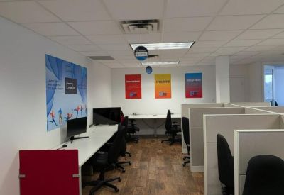 Executive office - Hamilton (Ontario)