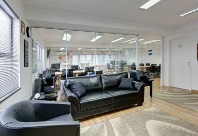 Offices at Rua Cônego Eugênio Leite 623