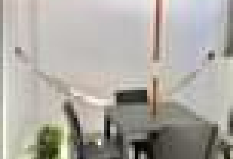 10 De Agosto N50-186, y rafael bustamante, Quito