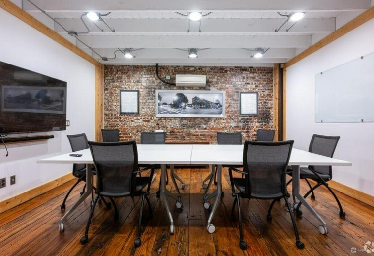 111 W Lewis St, Greensboro (Georgia)