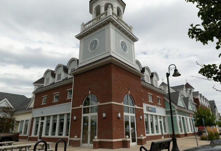 132 Chief Justice Cushing Highway, Cohasset, Massachusetts