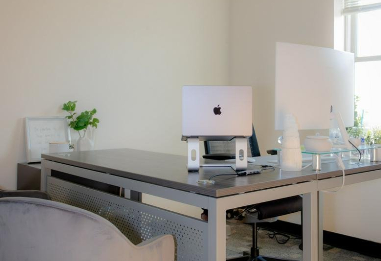 15 West Harris Avenue