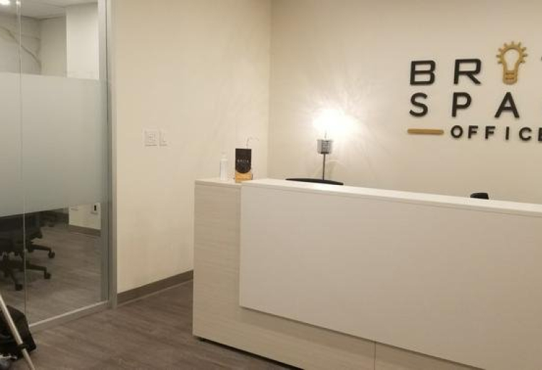 30 Eglinton Ave West, Mississauga, ON, Ontario