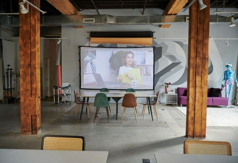 Offices at 35 Golden Avenue, 114