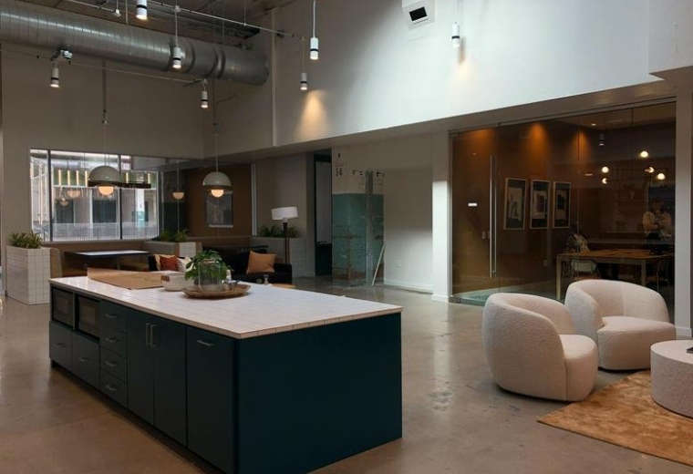 Executive suite - Houston