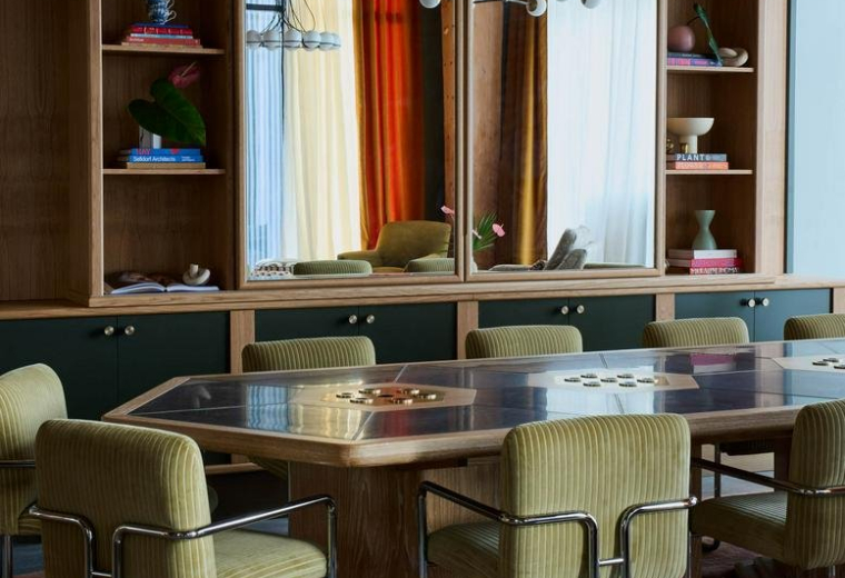 Executive suites in central Nashville