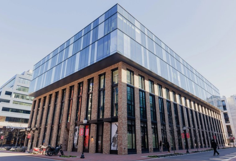 14 Ridge Square NW, 3rd Floor, Washington DC, District of Columbia