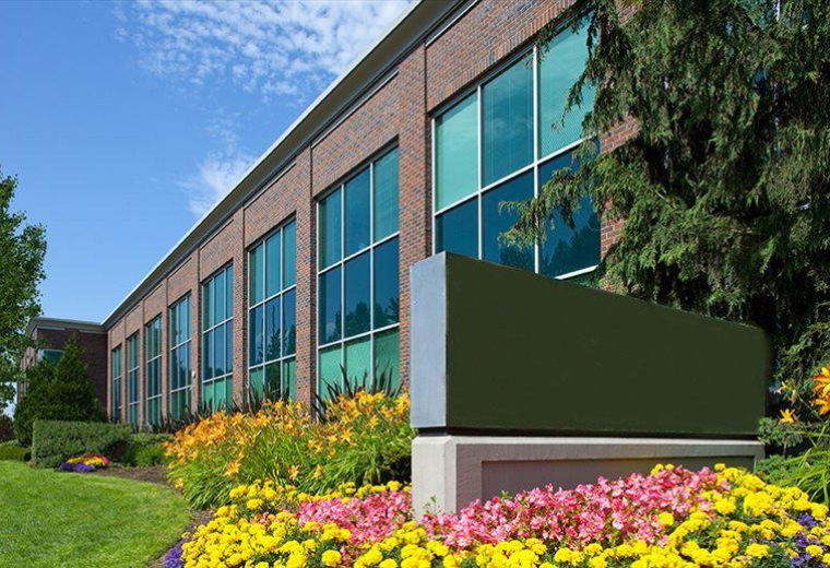 14900 Interurban Avenue South, Suite 271, Seattle, Washington