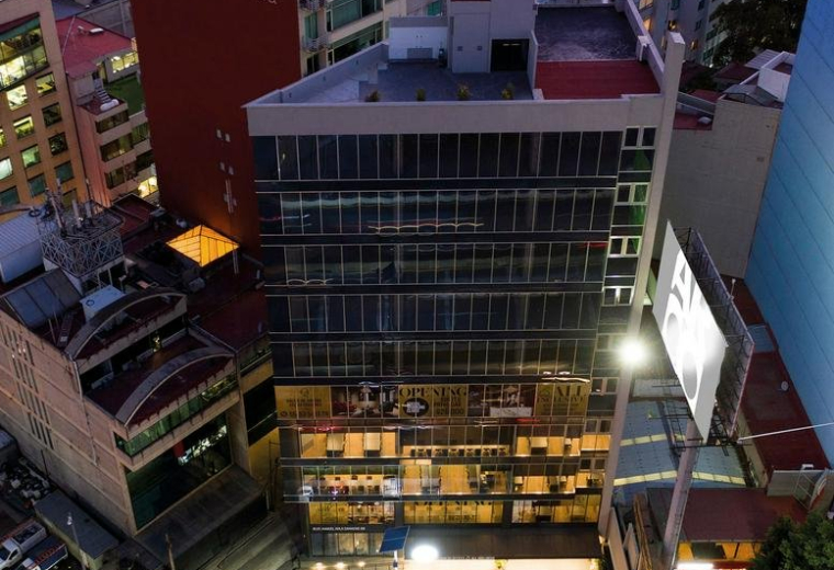 Offices at 156, Periférico Boulevard Manuel Ávila Camacho