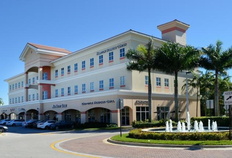 15800, Pines Boulevard, 300, Pembroke Pines, Broward