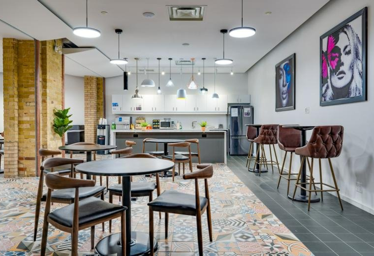 Offices at 20 Richmond Street East, 6th Floor