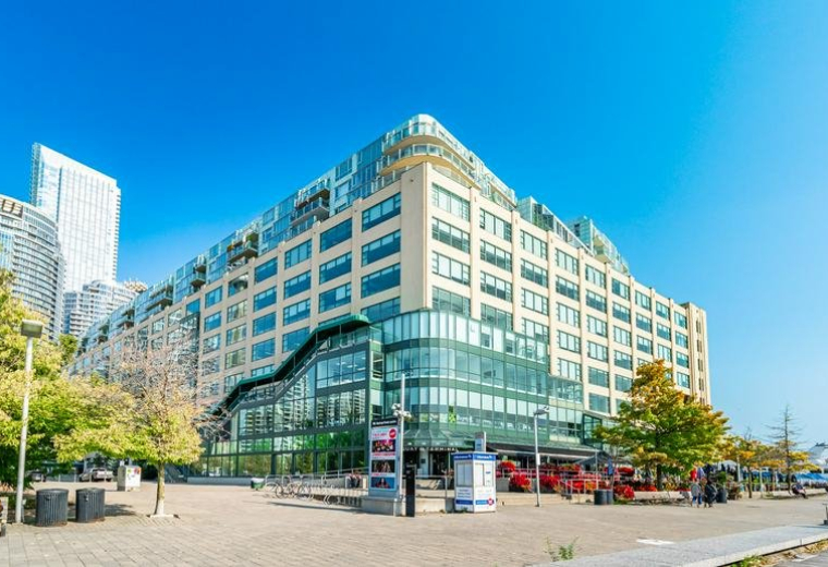 207 Queens Quay West, Suite No.401 executive office centres