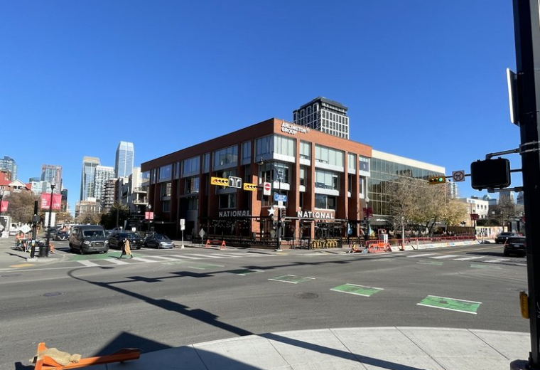 300, 1550 5 St SW, Calgary, Alberta