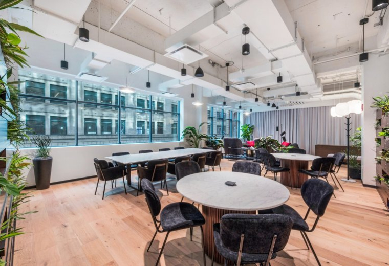 325 Hudson Street, 4th Floor