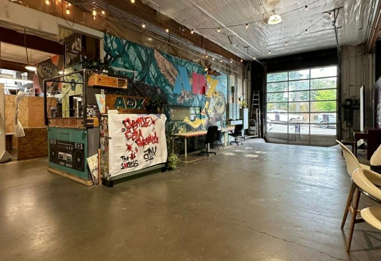 Office suites in central Portland (Oregon)