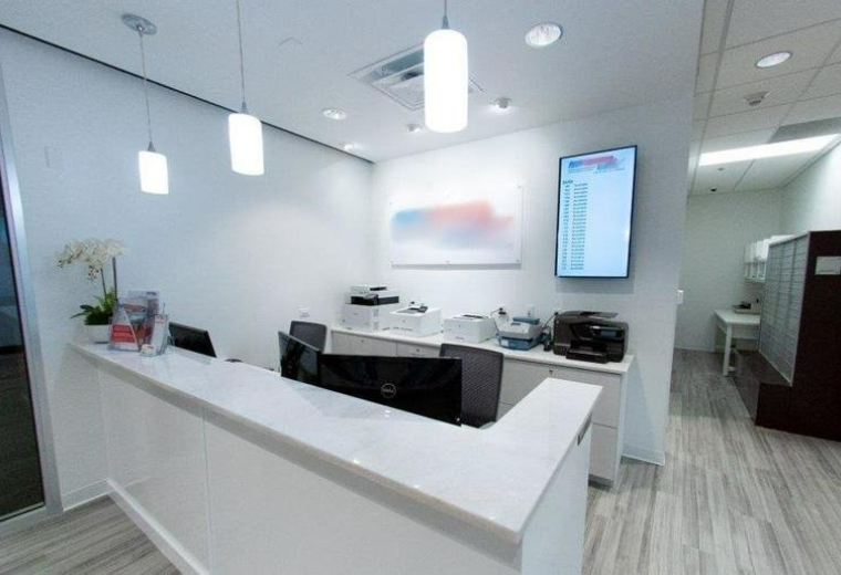 Offices at 6000 Metrowest Boulevard, Suite 200